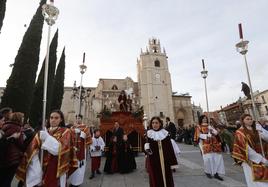 Procesión de la Sentencia en la plaza de la Inmaculada.