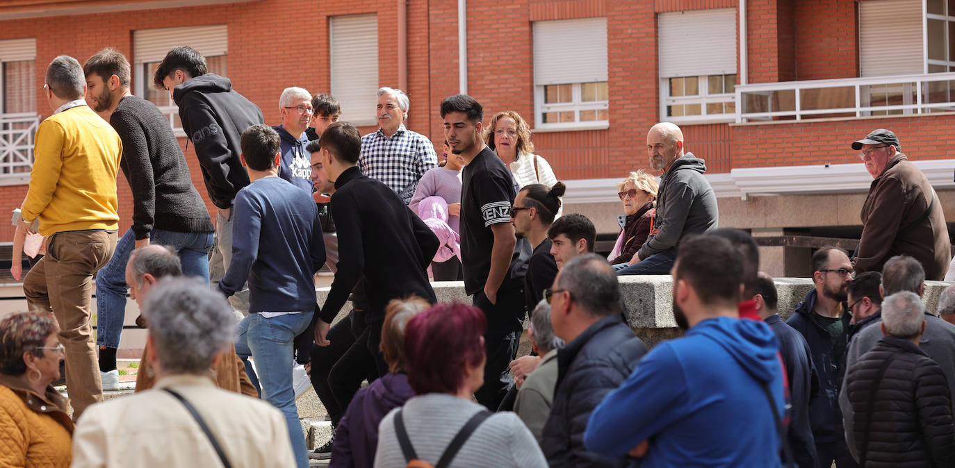 Multitudinario adiós a David Nieto