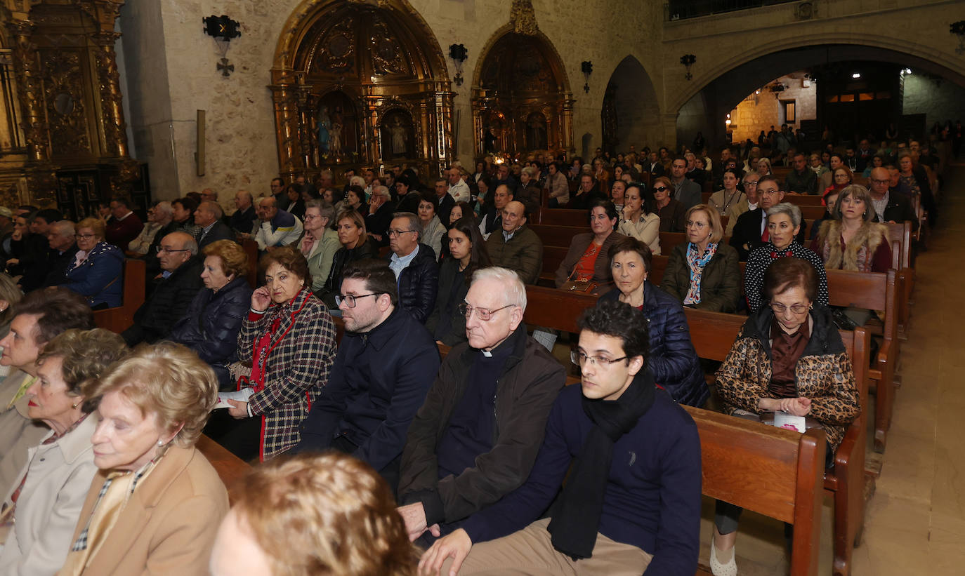 El pregonero pondera las fortalezas de la Semana Santa