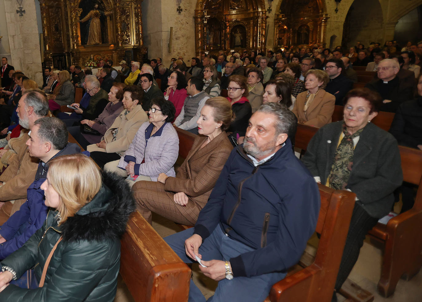 El pregonero pondera las fortalezas de la Semana Santa