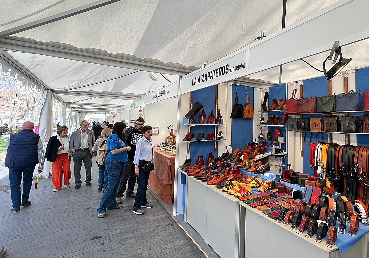 XXXI Feria de Artesanía de Valladolid en la Acera Recoletos.