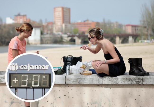 Los vallisoletanos aprovechan el buen tiempo en la playa de Las Moreras en pleno mes de marzo.