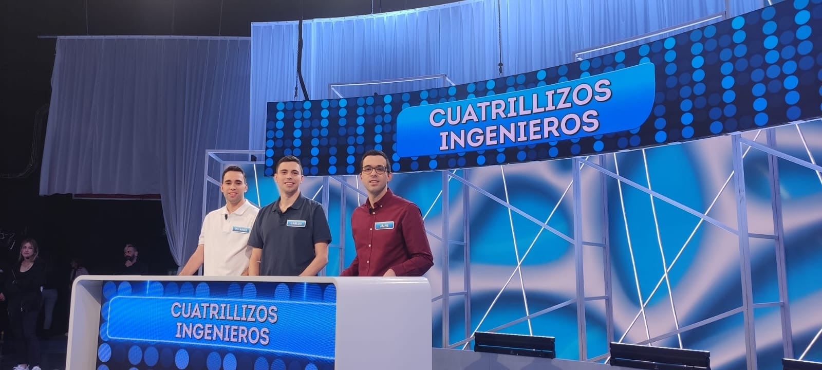 Ricardo, Carlos y Jaime Aznar Olmos, cuatrillizos segovianos, durante su participación en Reacción en Cadena.
