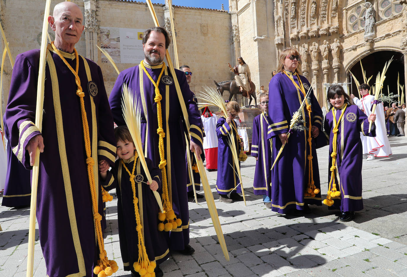 Jesús entra triunfante en la Plaza Mayor de Palencia