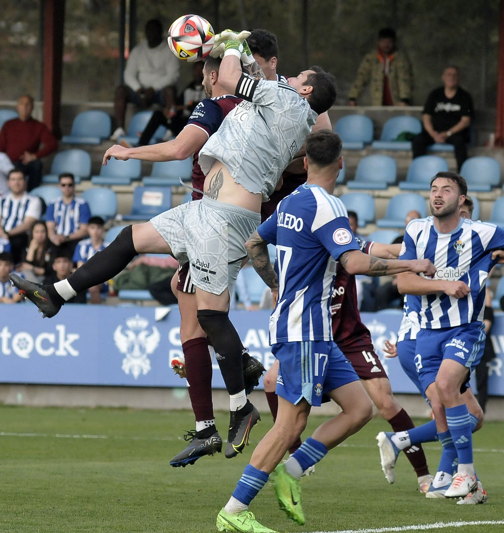 Las mejores imágenes del partido entre el Talavera y la Segoviana