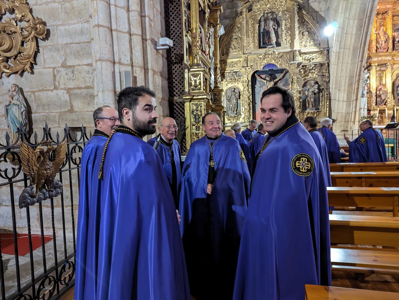 Las imágenes de la procesión del Rosario de Dolor en Torrelobatón