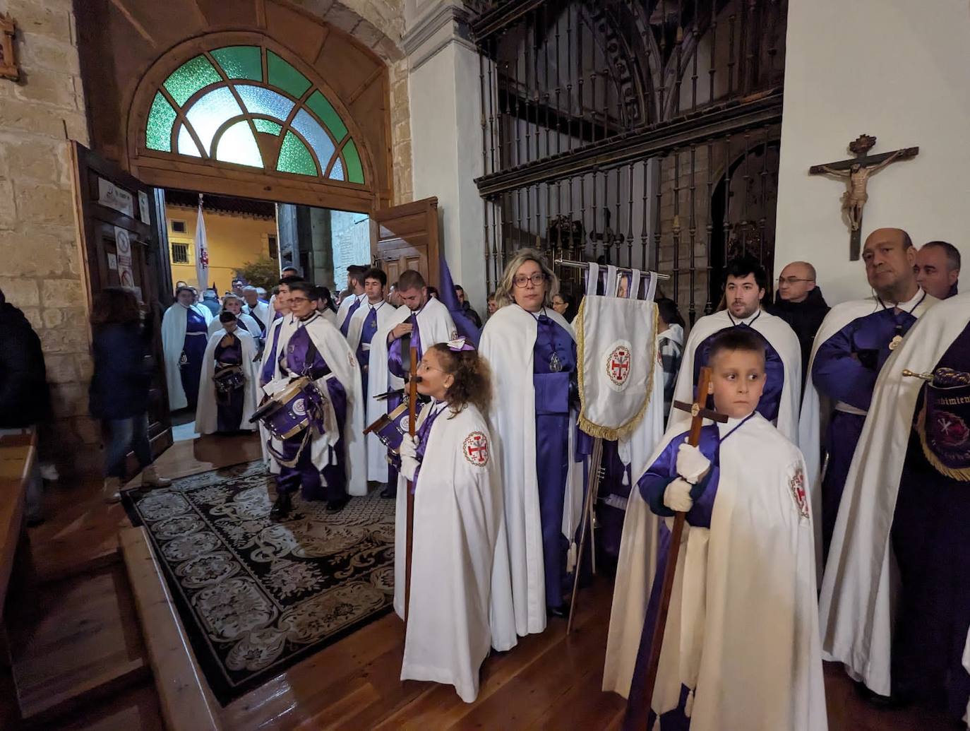 Las imágenes de la procesión del Rosario de Dolor en Torrelobatón