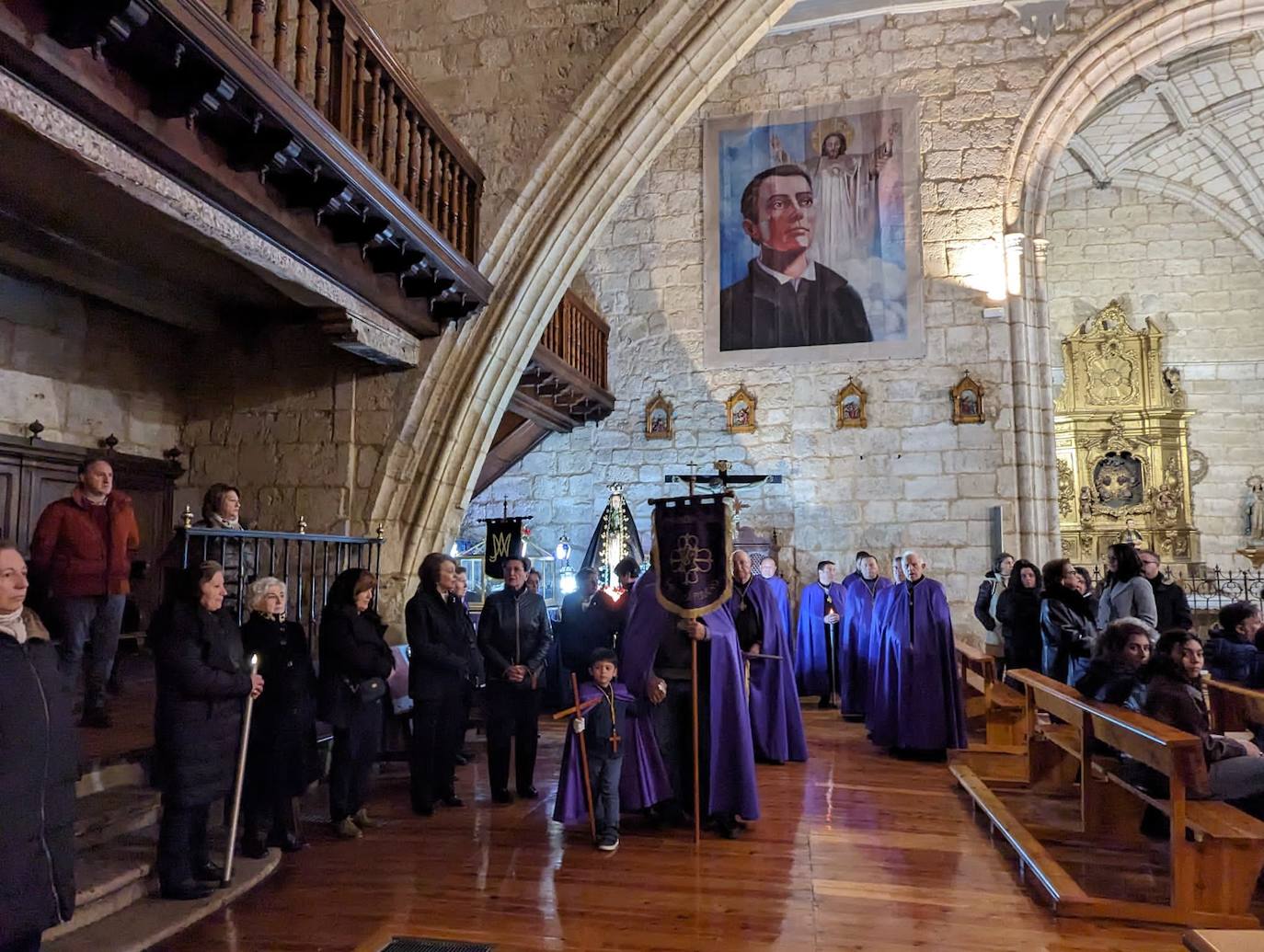 Las imágenes de la procesión del Rosario de Dolor en Torrelobatón