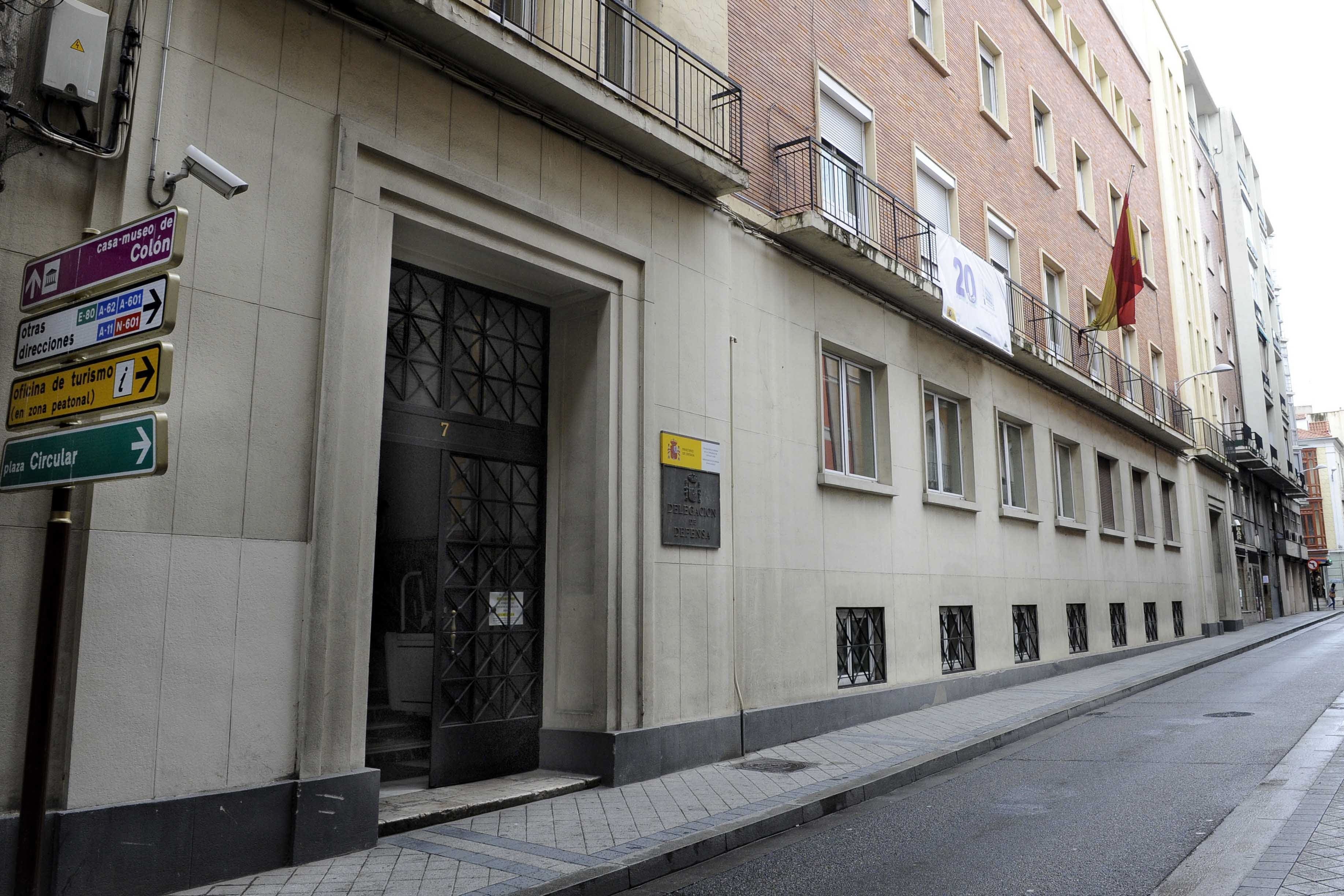 Edificio de la Delegación de Defensa, ubicada en la calle Fray Luis de León.