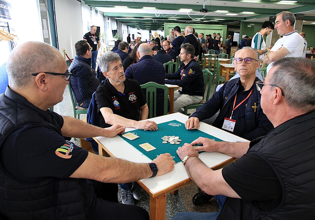 Una de las partidas de la final del campeonato disputado este fin de semana en Segovia.
