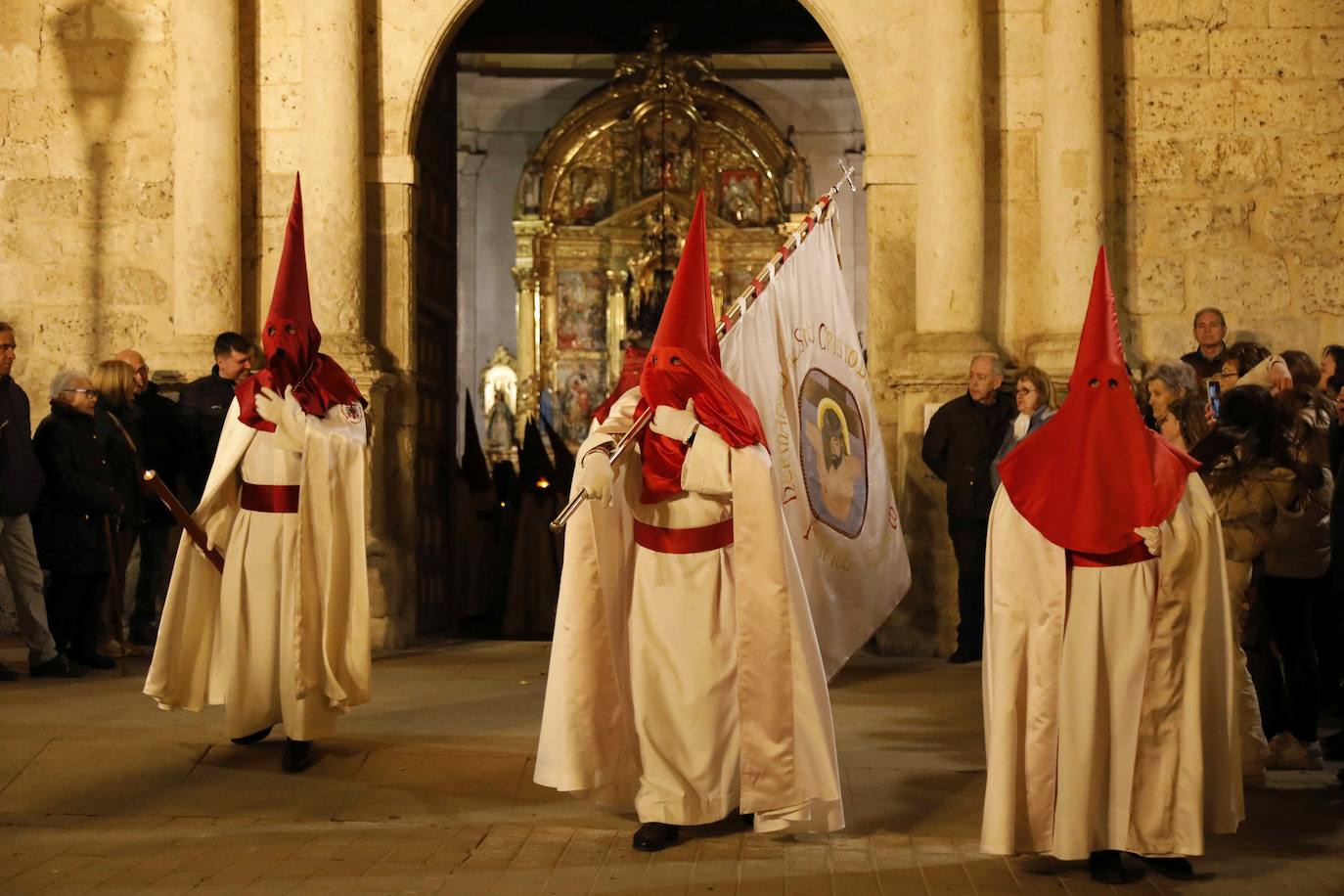 Las imágenes de la procesión del Santo Cristo de la Buena Muerte de Peñafiel