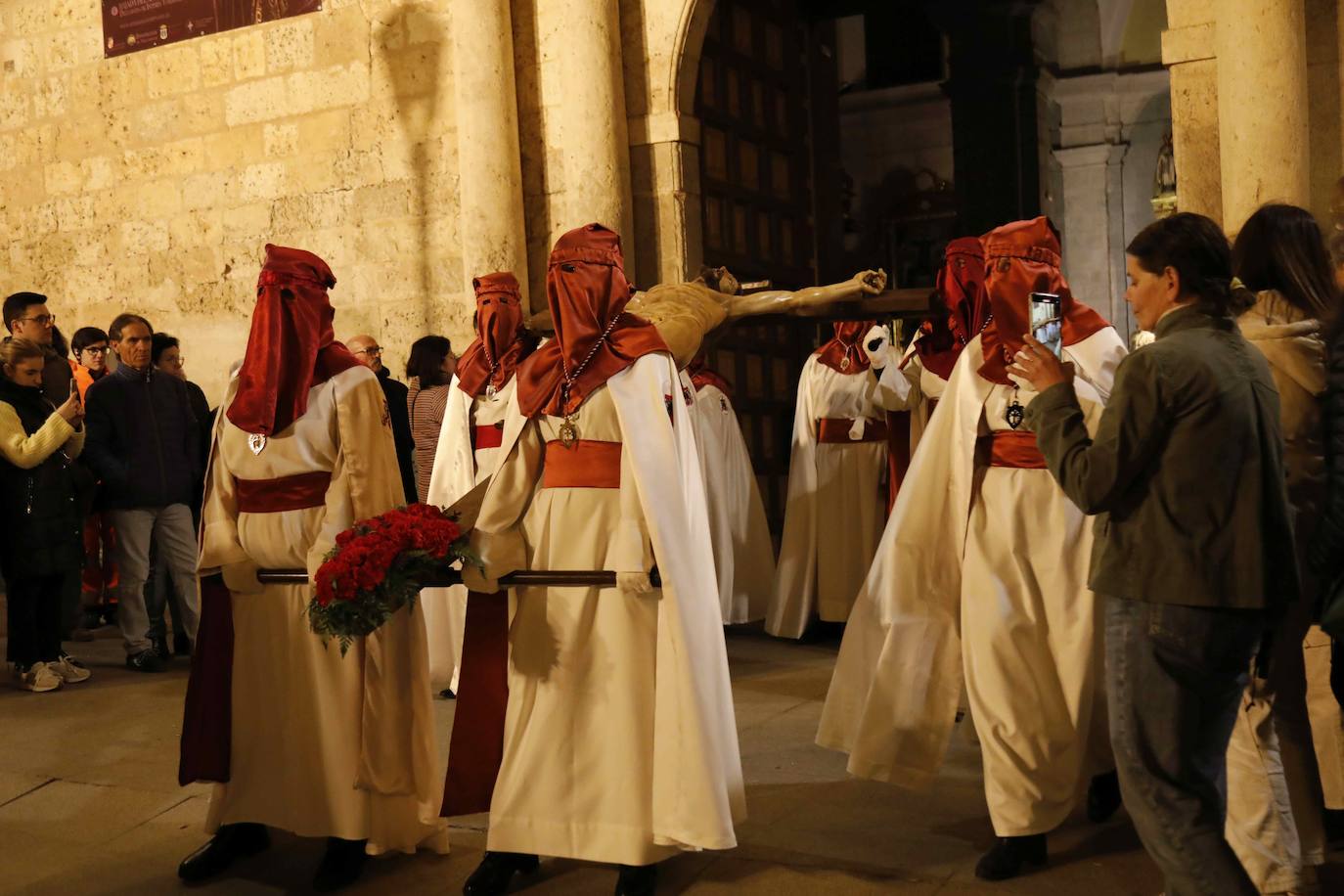 Las imágenes de la procesión del Santo Cristo de la Buena Muerte de Peñafiel