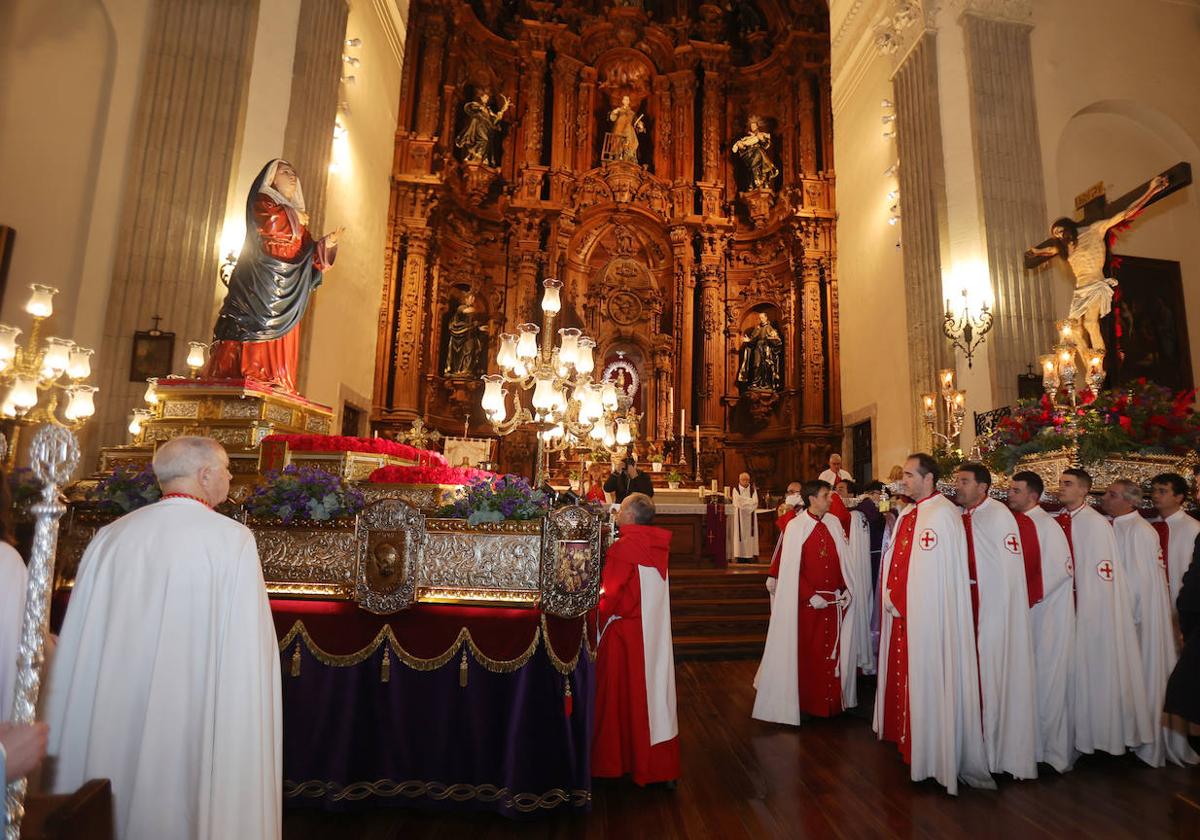 La lluvia desluce la celebración del Miércoles Santo