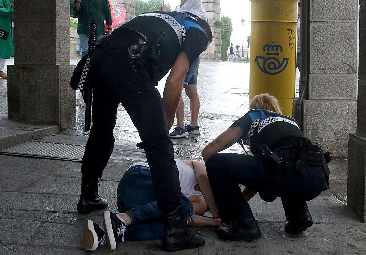 Dos heridos por arma blanca en una pelea en Segovia | El Norte de Castilla