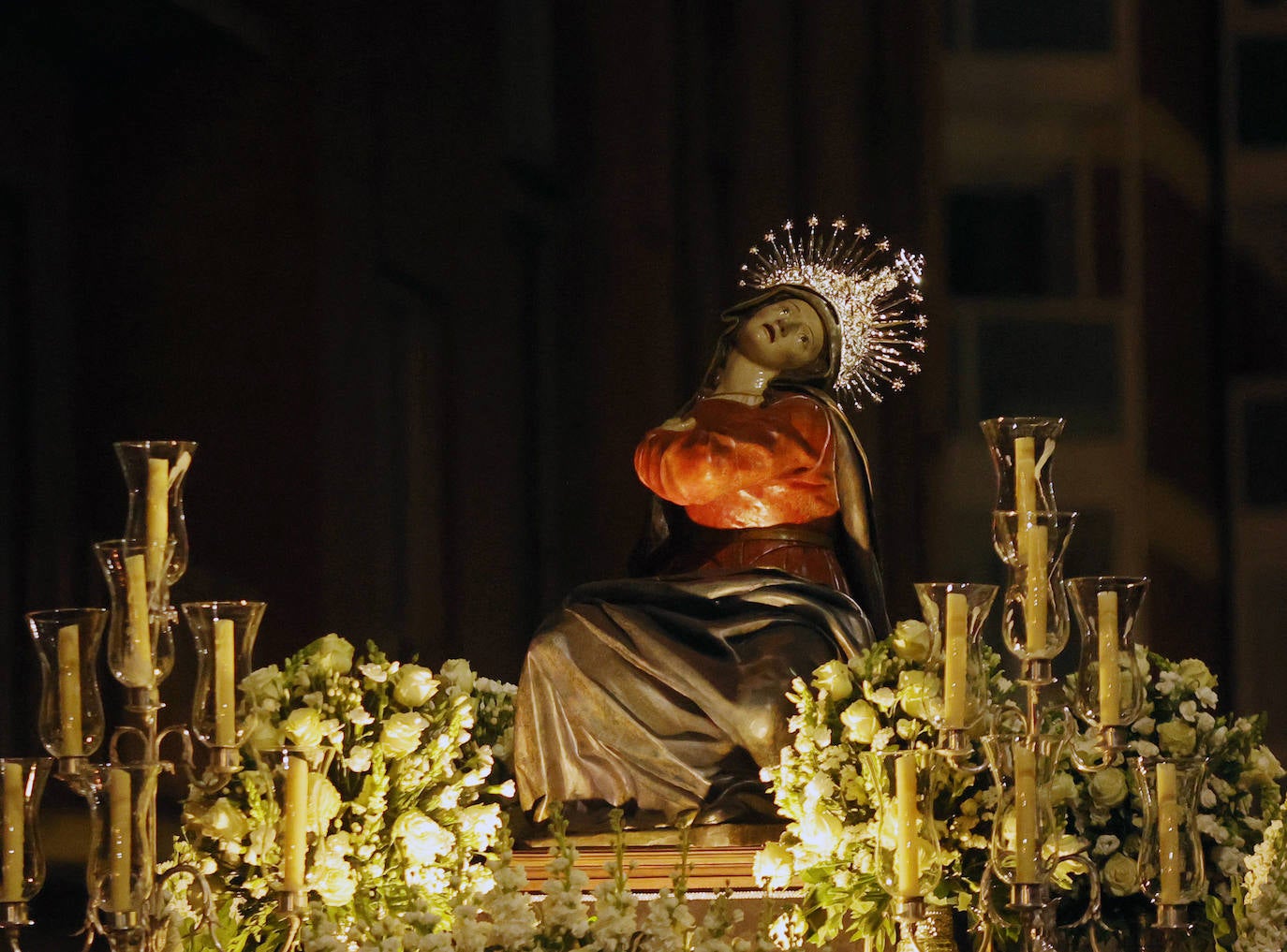 La Quinta Angustia peregrina en la madrugada de Palencia