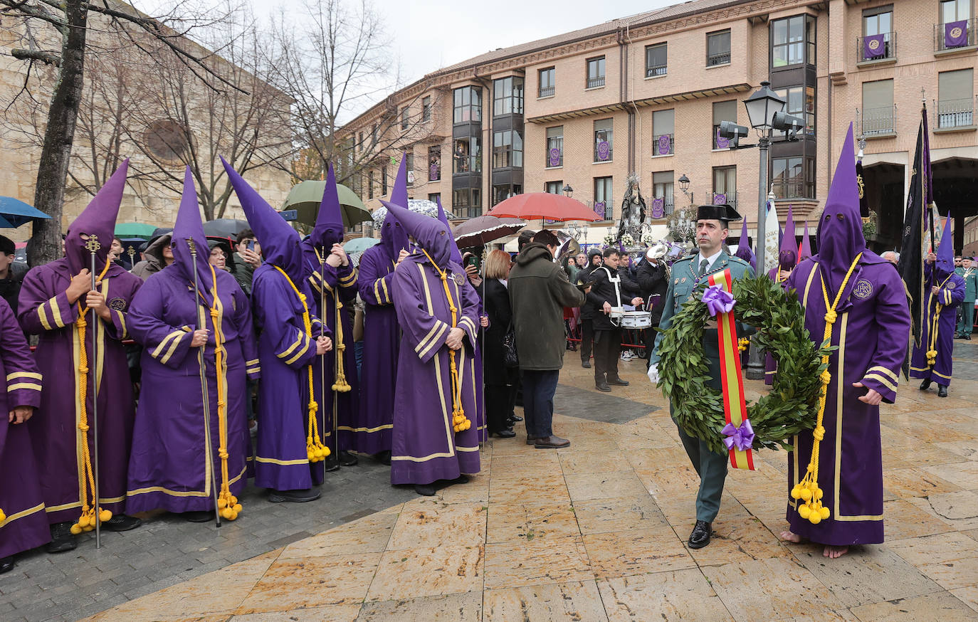 Los Nazarenos supenden la procesión de Los Pasos