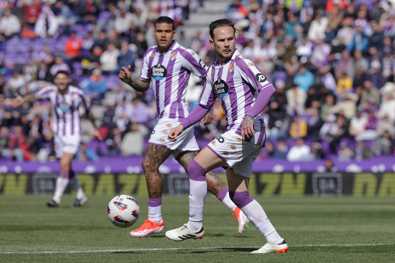 Las imágenes del partido entre el Real Valladolid y el Levante