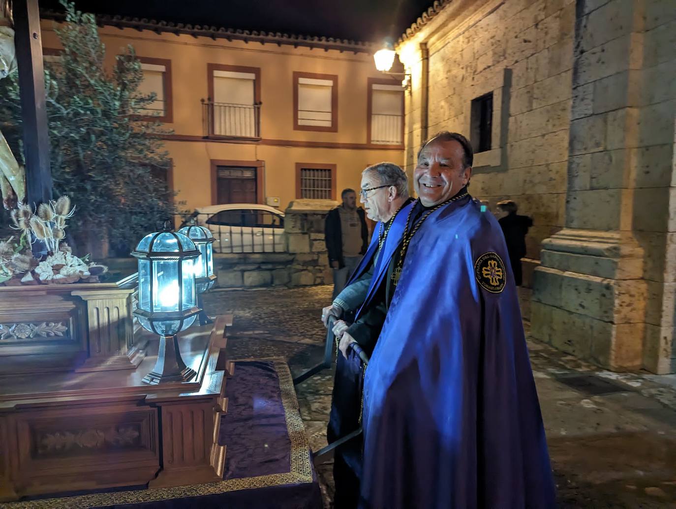 La lluvia da tregua a la procesión del Santo Entierro de Torrelobatón