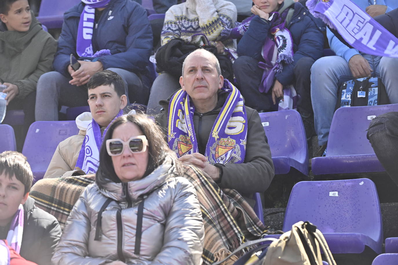 Búscate en la grada del estadio José Zorrilla (4/4)