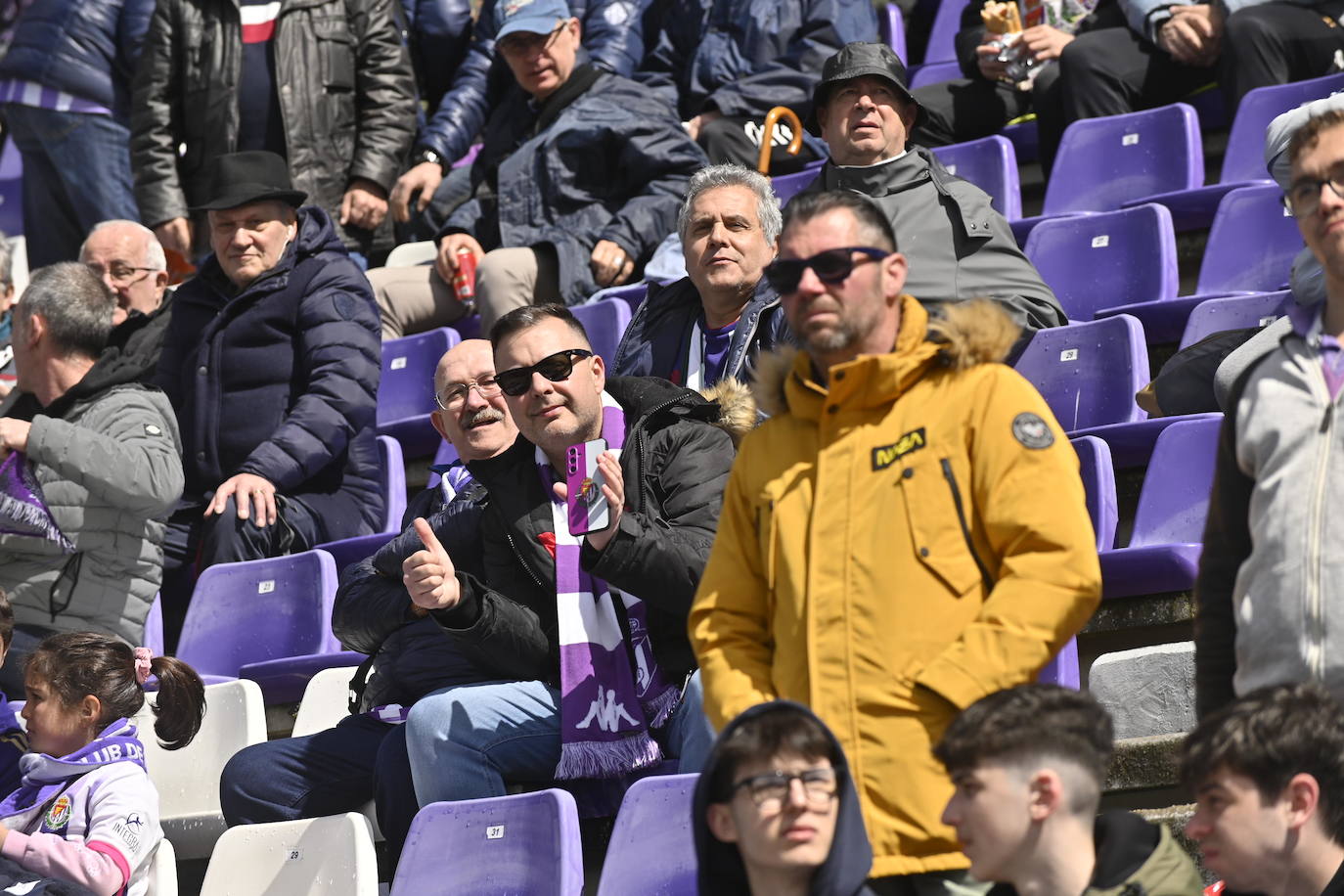 Búscate en la grada del estadio José Zorrilla (3/4)