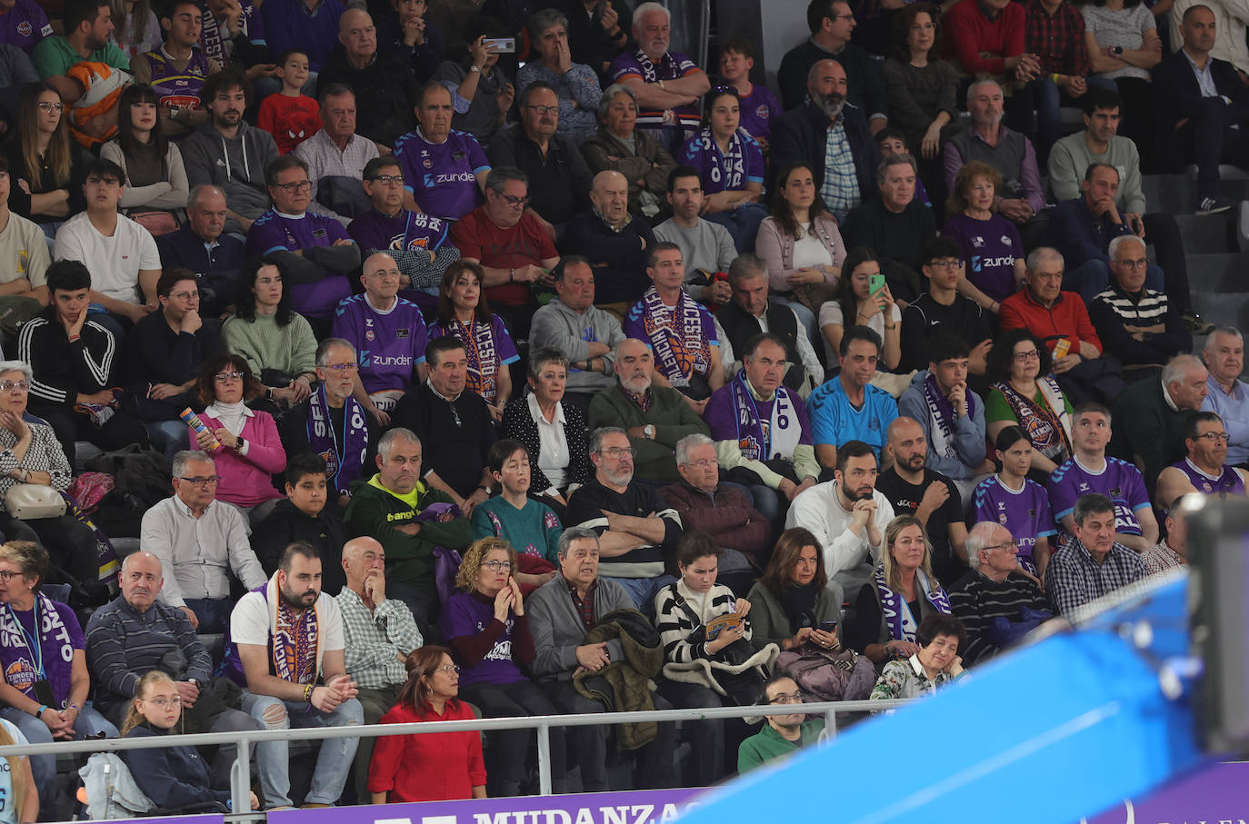 Zunder Palencia-Lenovo Tenerife: Búscate en la grada