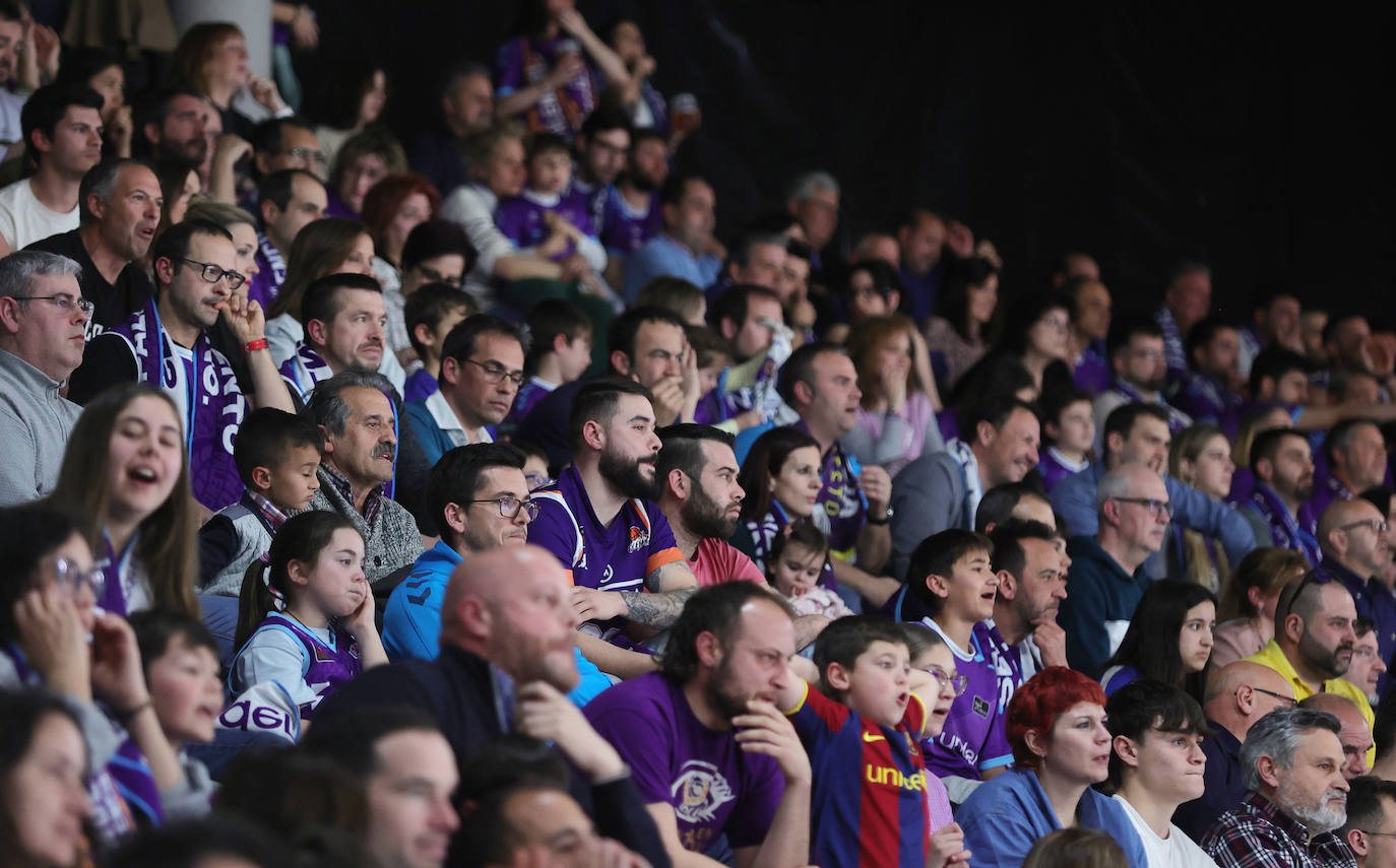 Zunder Palencia-Lenovo Tenerife: Búscate en la grada