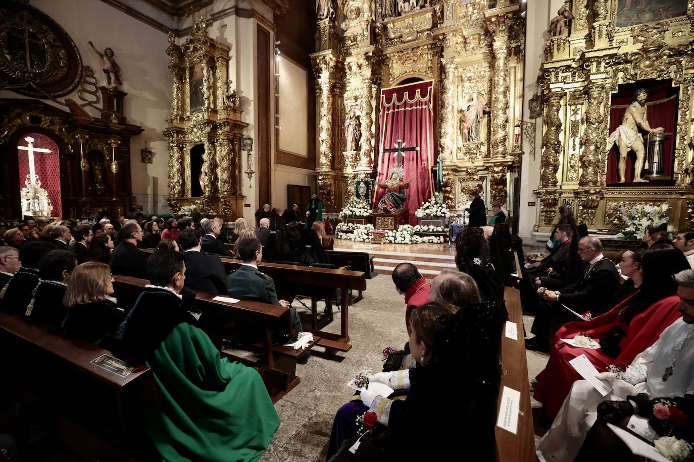 Ofrecimiento de los dolores de Valladolid a la Santísima Virgen