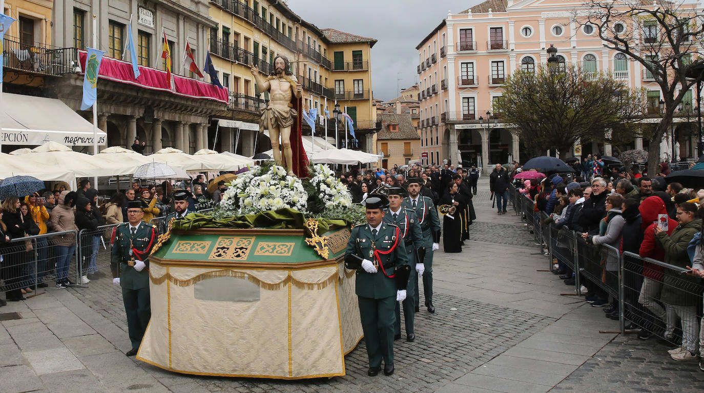 La procesión del Encuentro, en imágenes