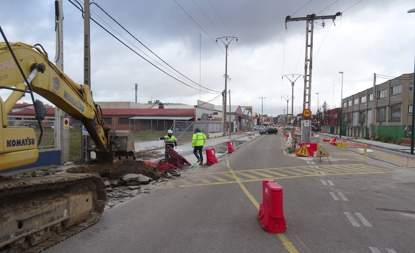 Obras en la Avenida Norte de Castilla en Valladolid