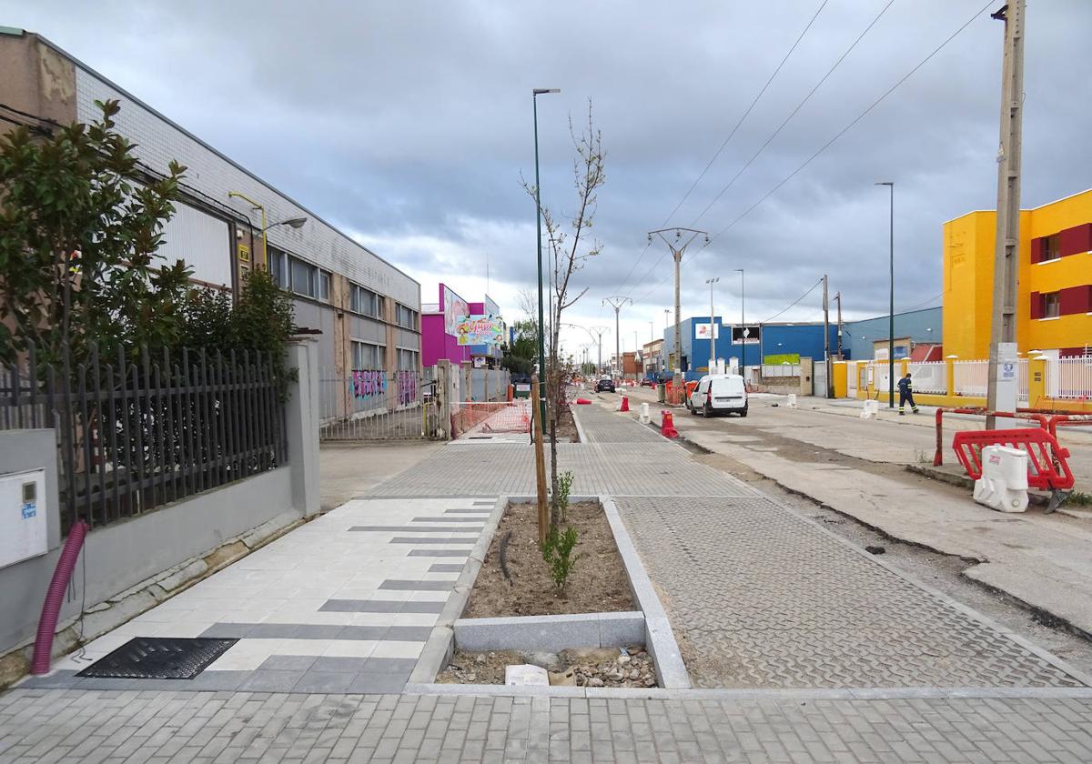 Obras en la Avenida Norte de Castilla en Valladolid