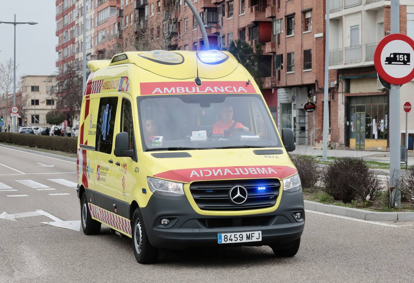 Una ambulancia en Valladolid.