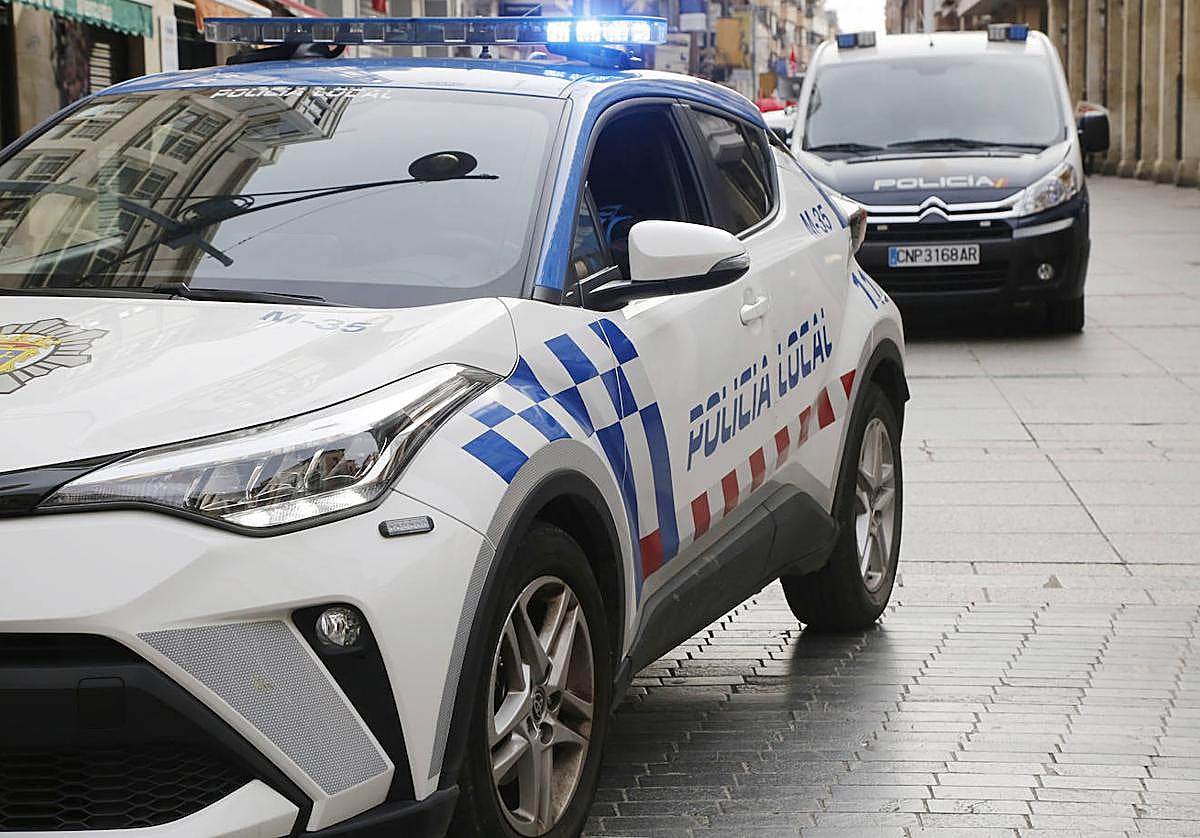 Denunciado por vomitar y defecar en uno de los portales de la Calle Mayor