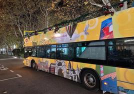 Actual autobús turístico de Valladolid, que será sustituido por uno cien por cien eléctrico.