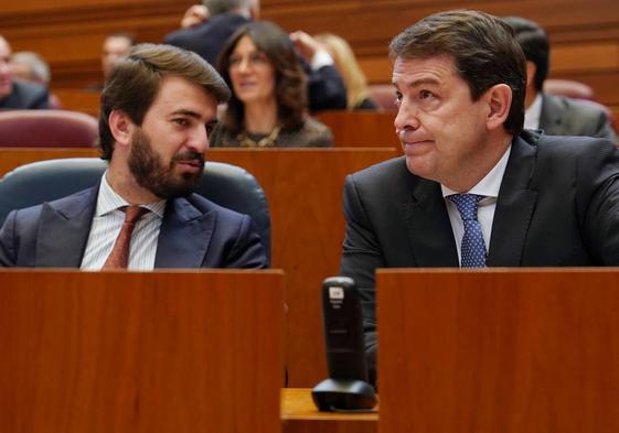 Vox acusa al PP de plegarse «otra vez al PSOE» y votar a favor de la «memoria histórica sectaria»