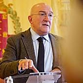 Carnero apoya la idea de cambiar el nombre de la estación de trenes de Valladolid