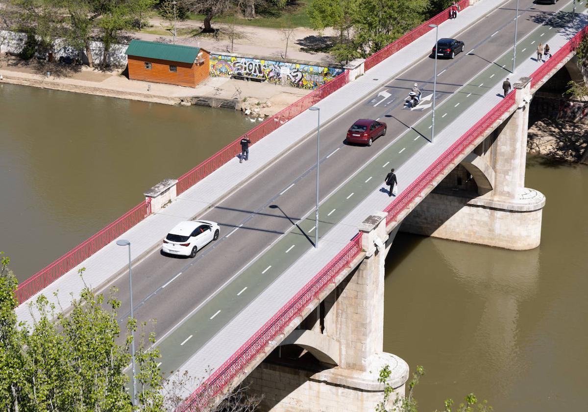 Puente de Poniente.