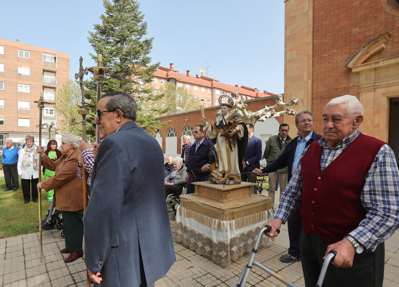 La residencia de mayores celebra la procesión de San Telmo