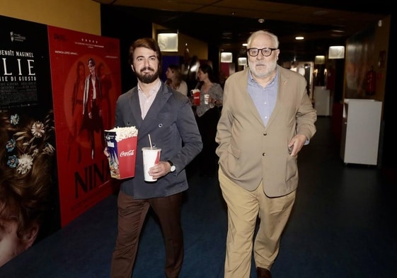 López-Linares, junto a Juan García-Gallardo, que acudió a ver el filme.