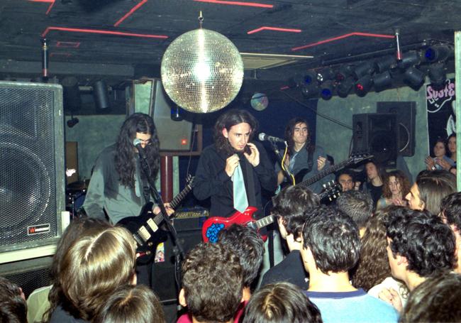 Nägana en la sala Subterfugio, con Javier Vielba (izquierda).