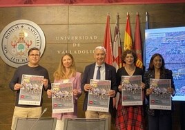 Antonio Blázquez, Rebeca Bezos, Antonio Largo, Mayte Martínez, y Rebeca San José en la presentación.