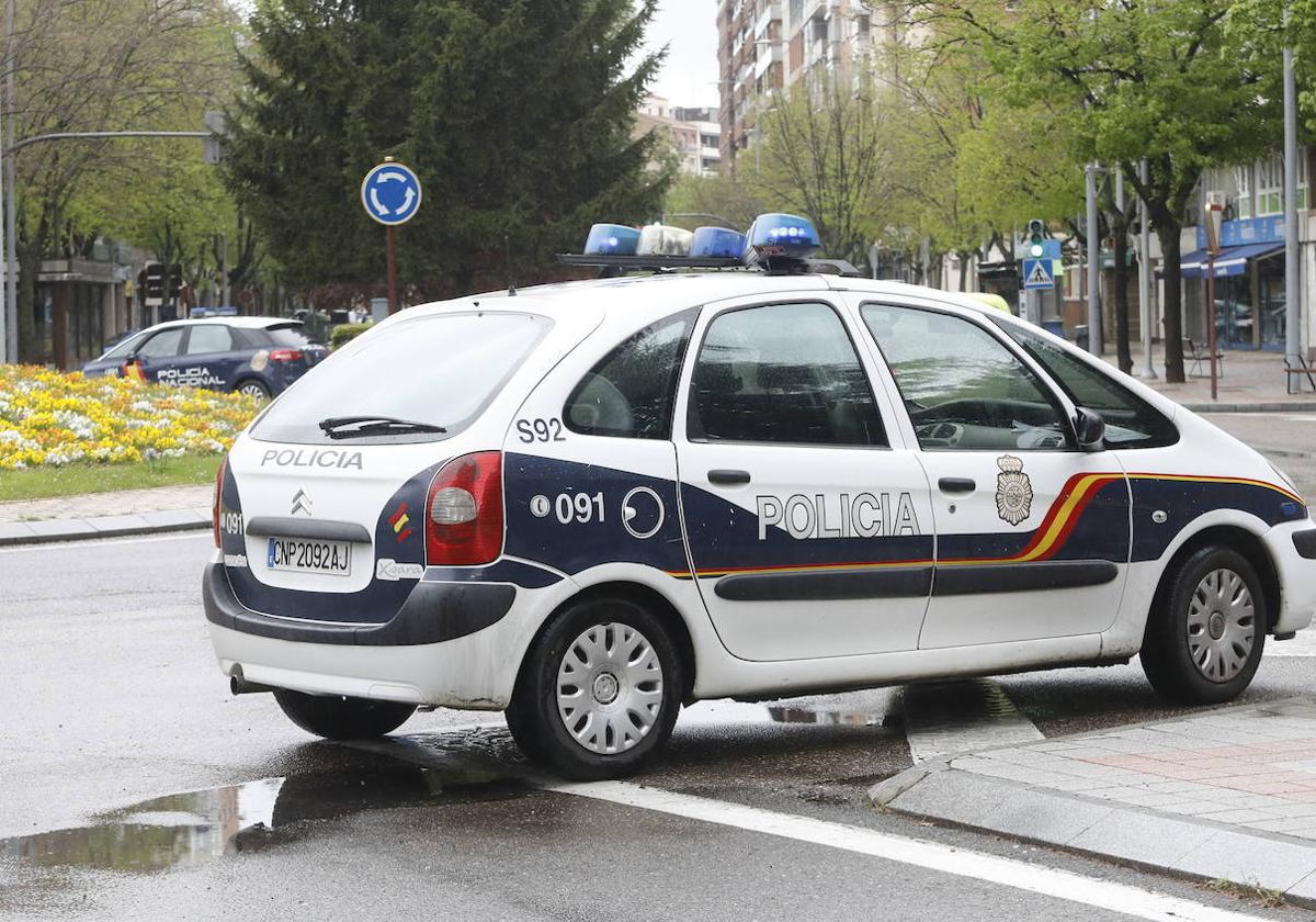 Vehículo de la Policía Nacional en una imagen de archivo.