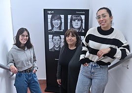 Marta Domínguez, MªAntonia Juan (Directora Asoc. Síndrome de Down de Valladolid) y Sara Alonso.