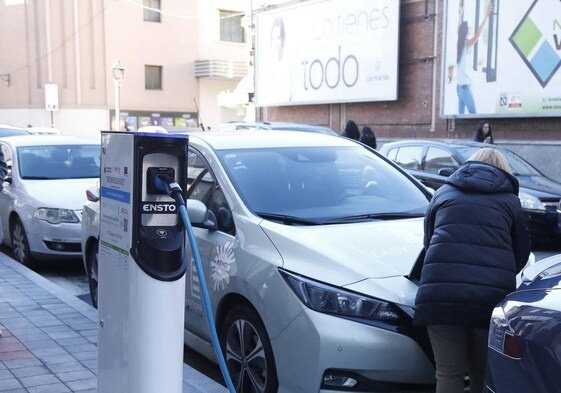 Punto de recarga de coches eléctricos.