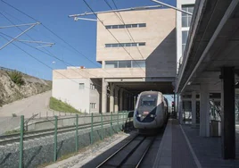 Primer tren de Ouigo en Segovia