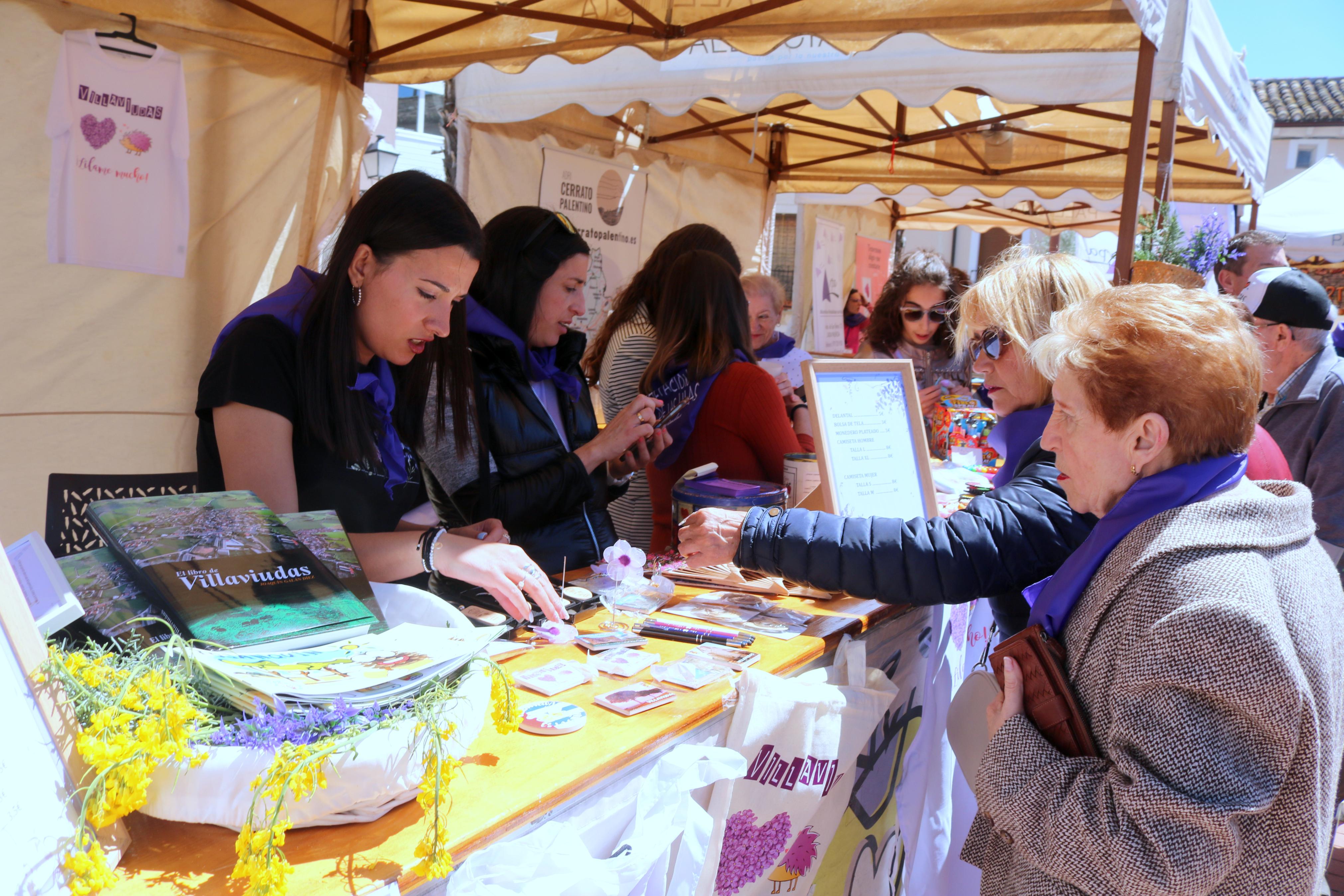 IV Feria de Exaltación de las Lilas en Villaviudas