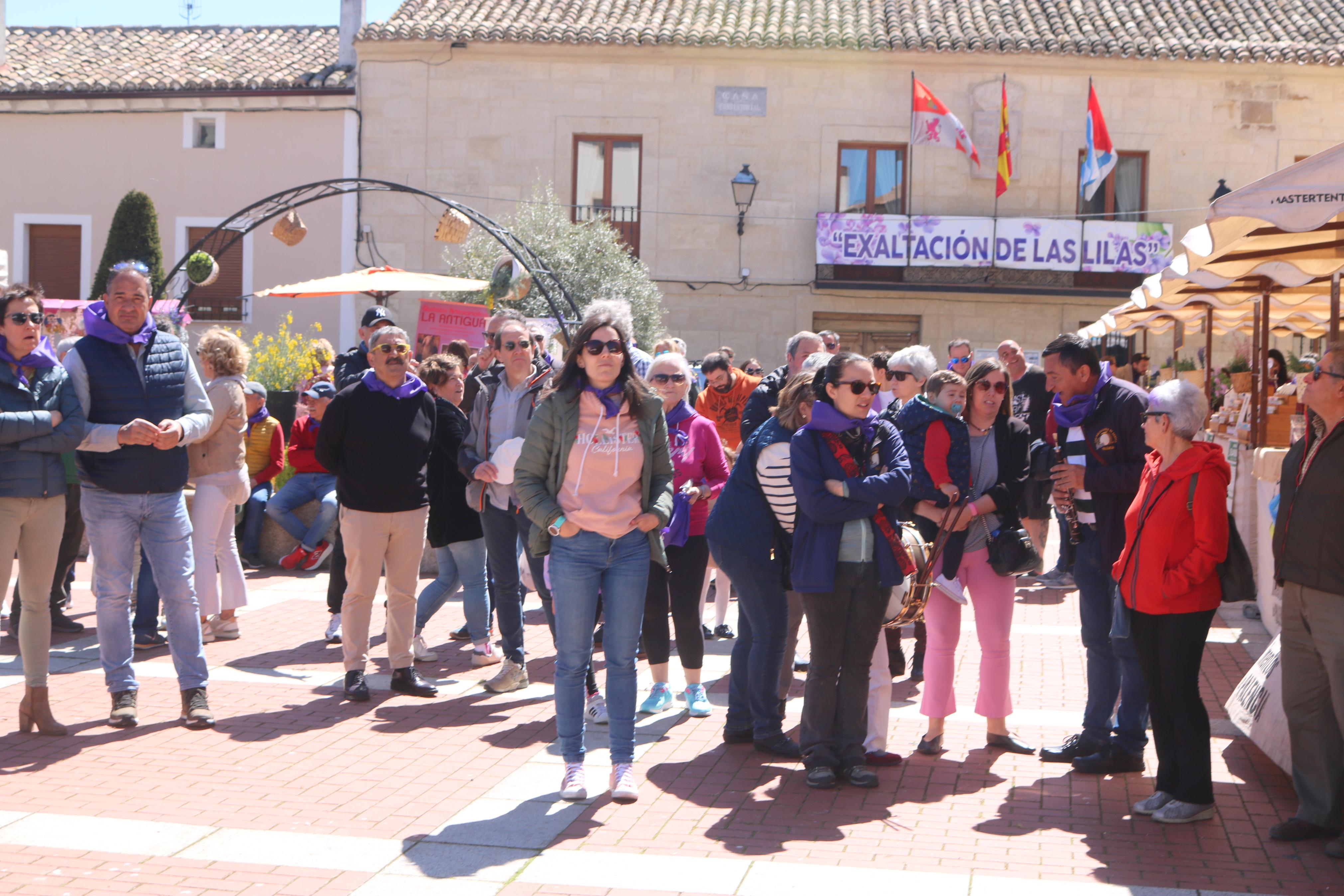 IV Feria de Exaltación de las Lilas en Villaviudas