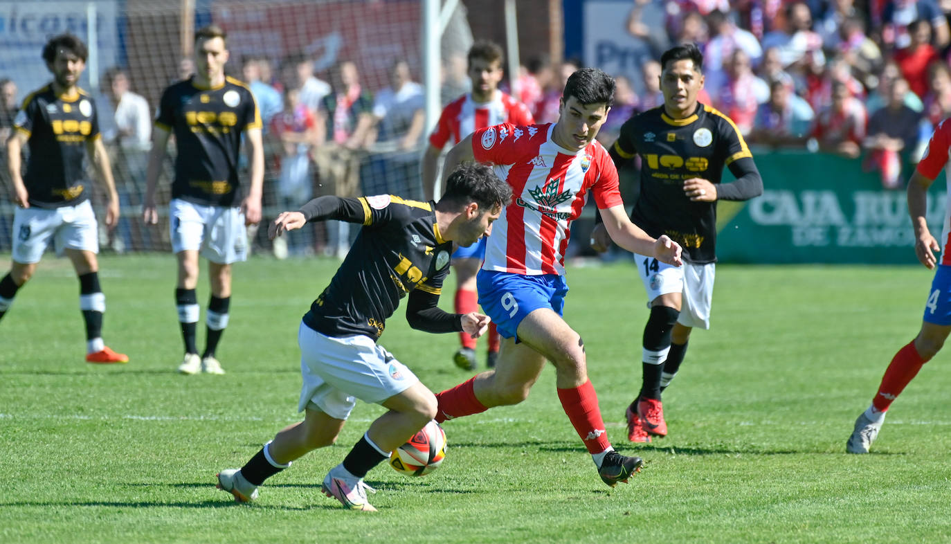 Las imágenes del partido entre el Tordesillas y el Salamanca