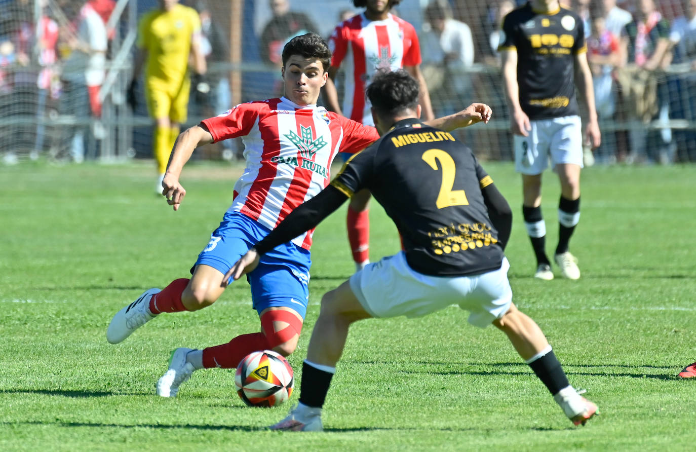 Las imágenes del partido entre el Tordesillas y el Salamanca