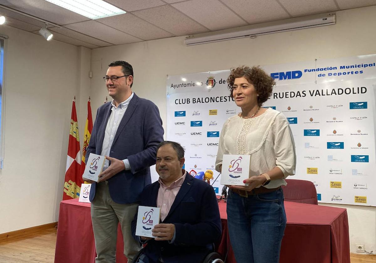 Javier González, José Antonio de Castro y Mayte Martínez en presentación de la Eurocup 3.