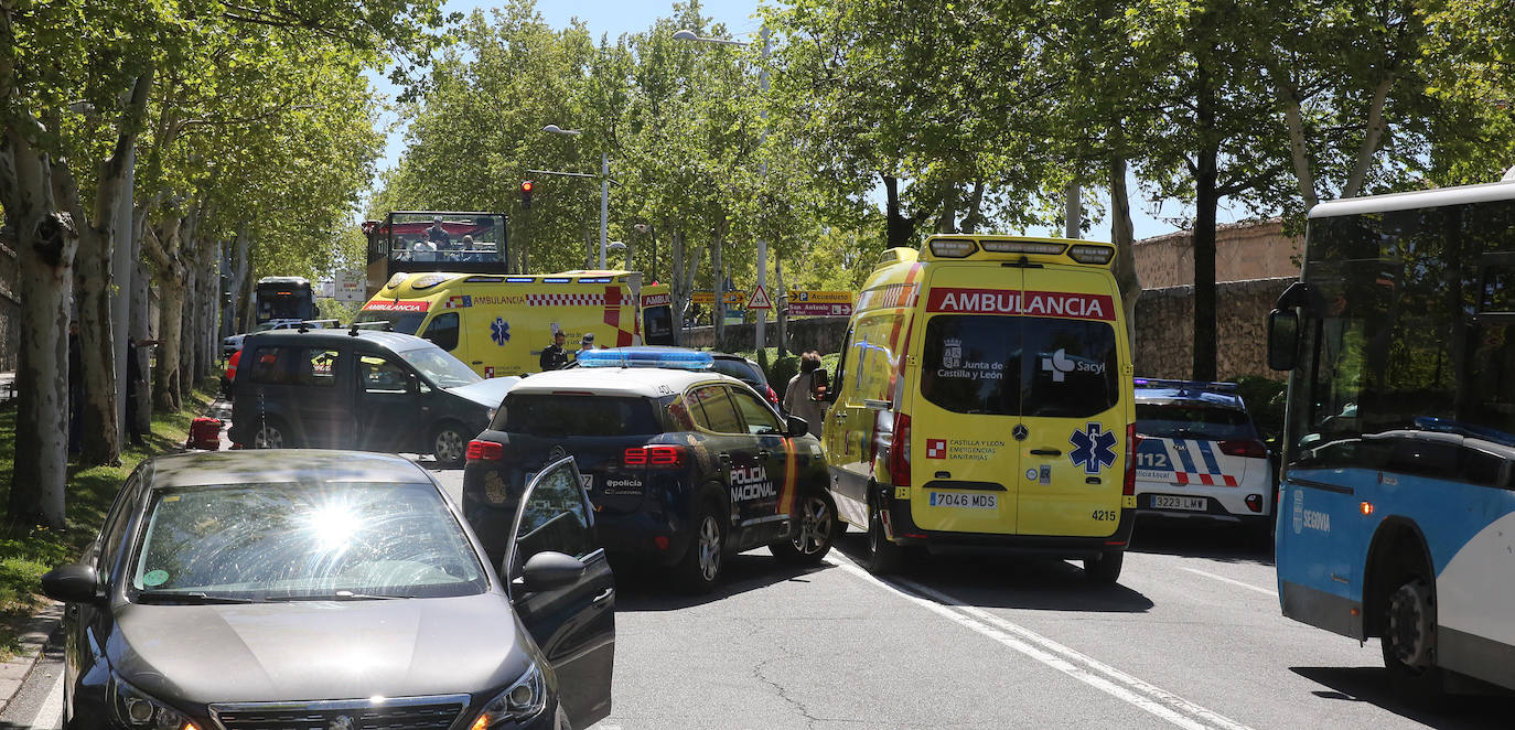 Fotografías del accidente en la avenida Padre Claret
